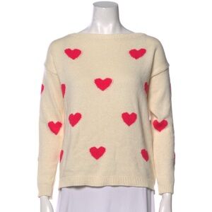 Essentiel Antwerp Cream Heart Sweater